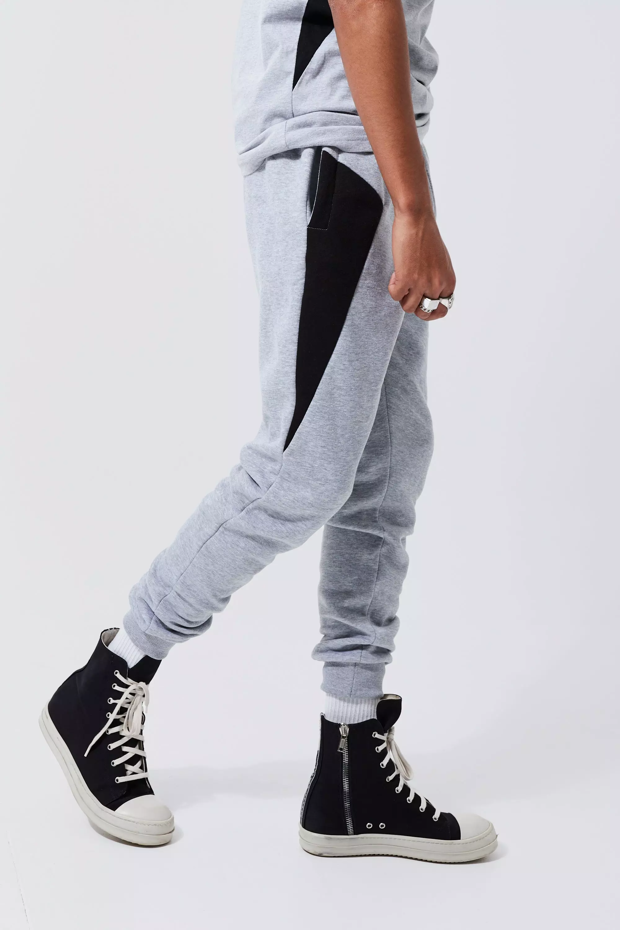 Panelled discount jogger converse